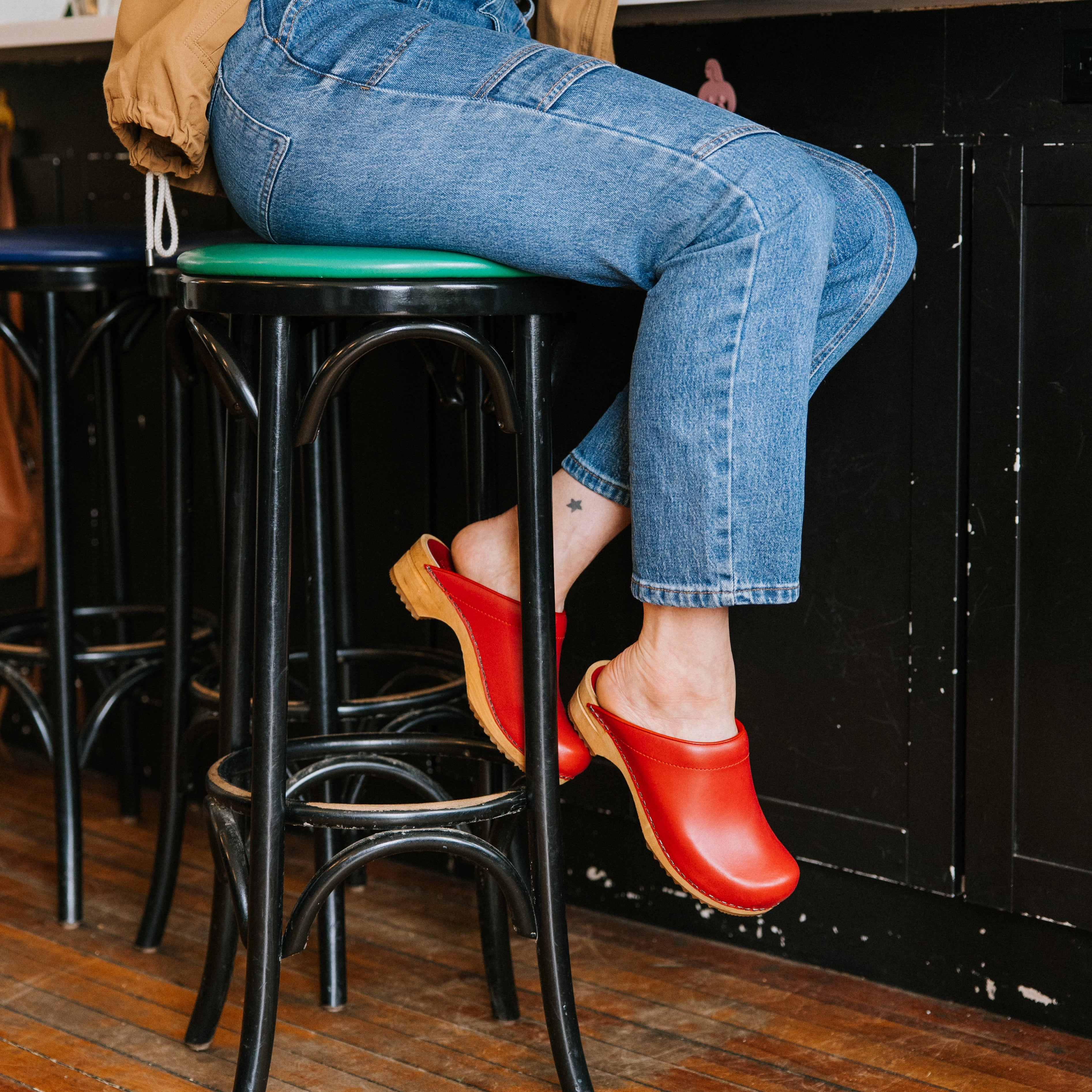 Lotte Women's Wood Clog in Red Sanita