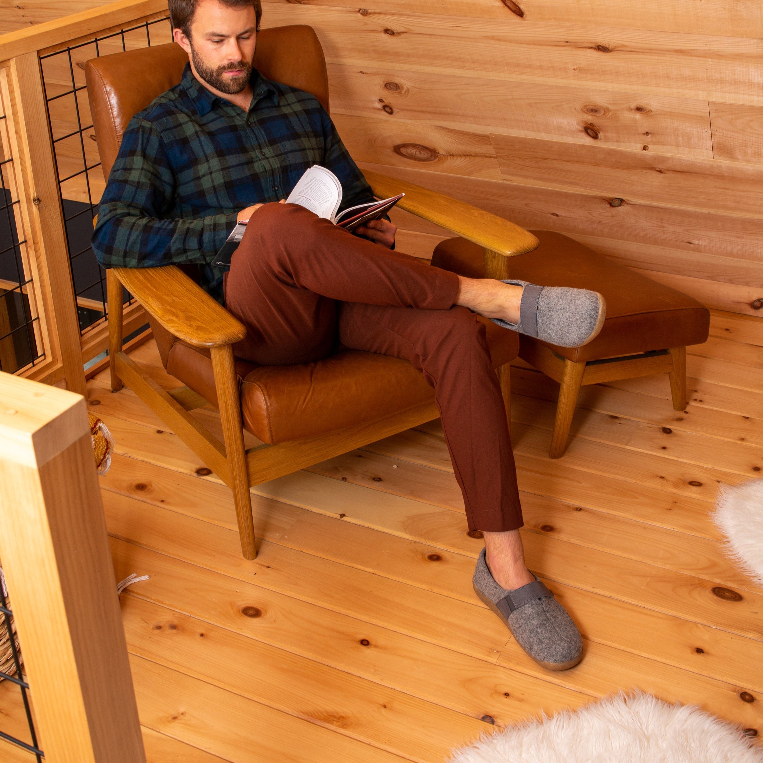 Varde Unisex Slipper in Slate - Sanita