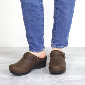 Sanita Morse Women&#39;s in Antique Brown - Available Fall&#39; 23