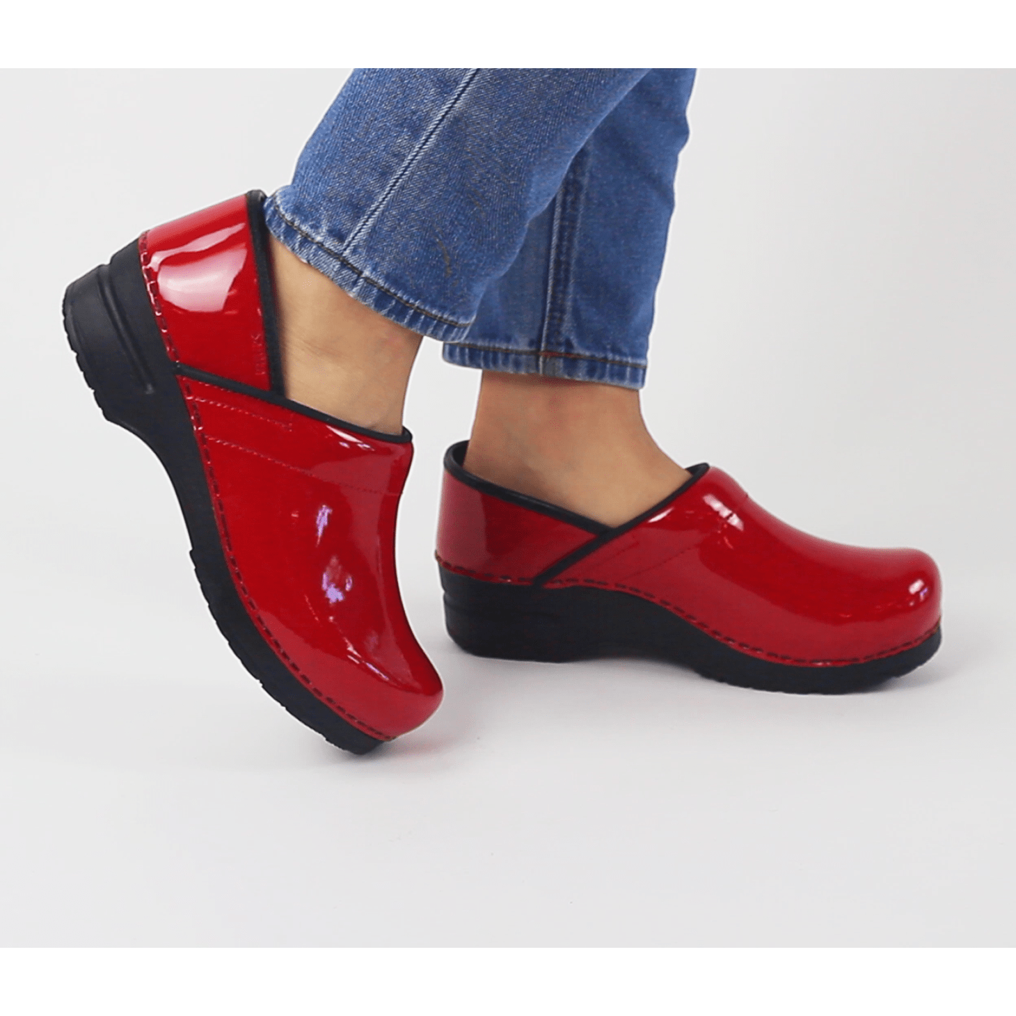 Sanita Original Professional Patent Women's Wide Clogs Red - EUR 37 - Women's US 6.5 Medium