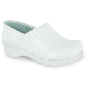 Sanita Pro. Patent Women&#39;s in White - avail Fall &#39;22 Closed Back Clog