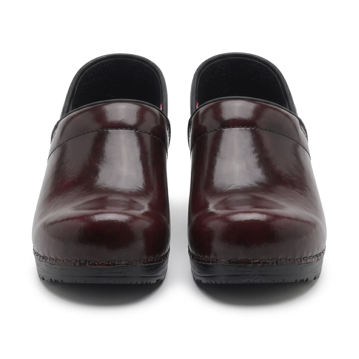 Sanita Pro. Cabrio Men's Clog in Bordeaux Closed Back Clog
