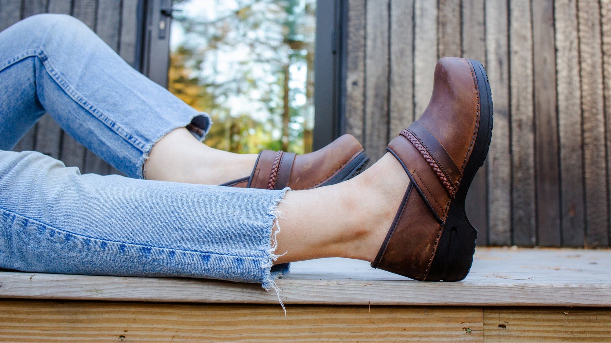 Quality Leather & Handcrafted Clogs Sanita