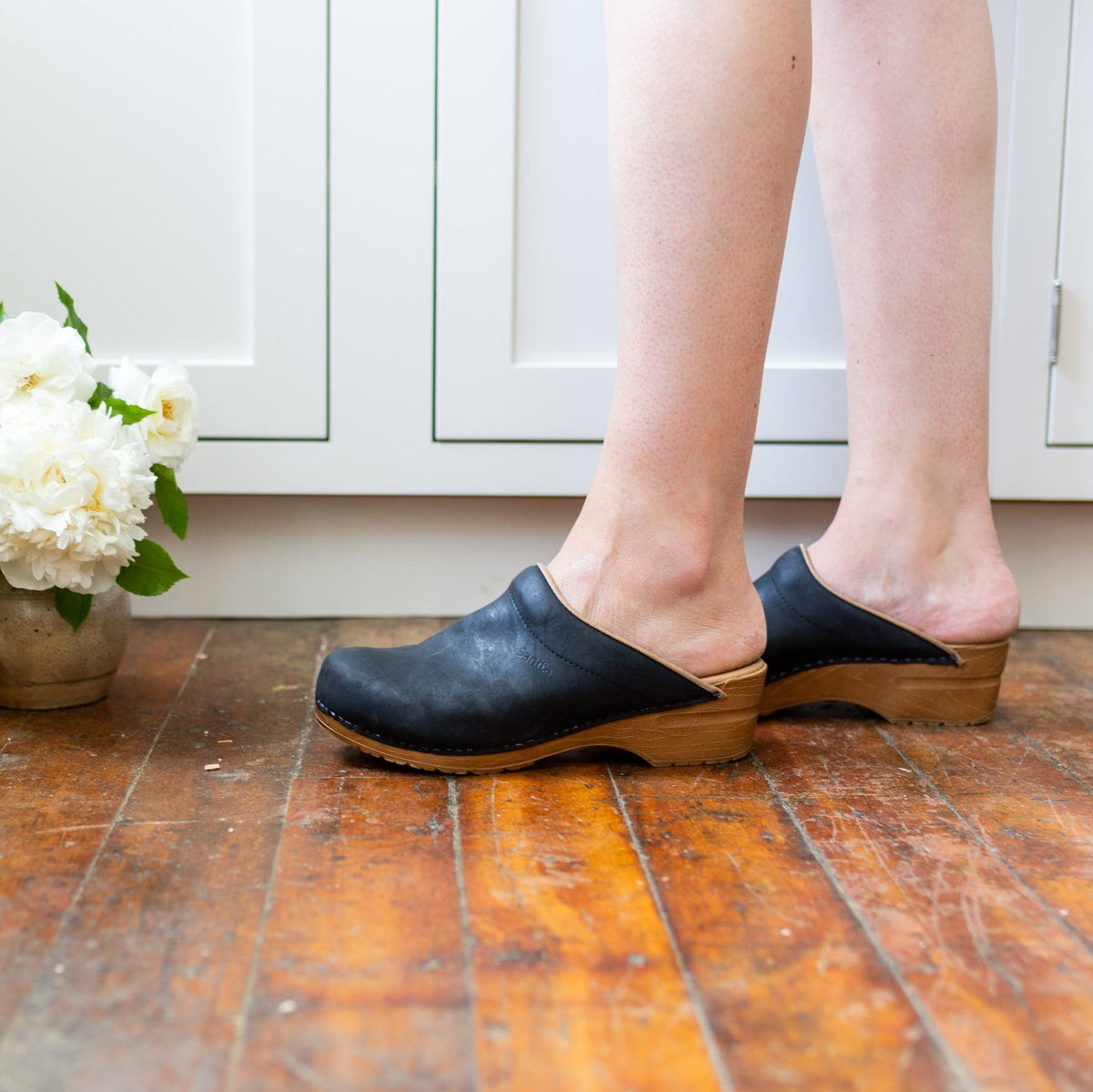 Sanita Ellis Women&#39;s Clog in Black Open Back Clog