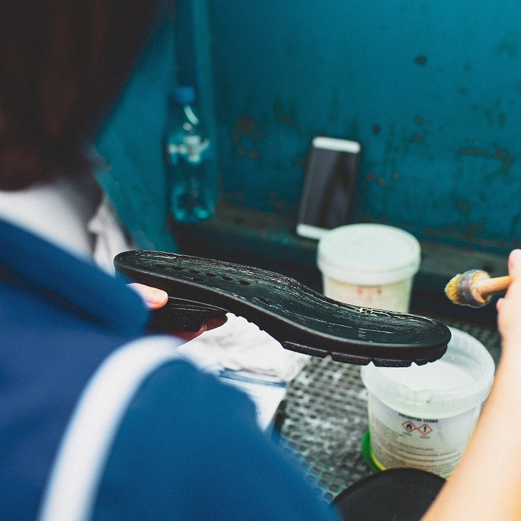 flexible SanFlex model is launched Clogs in 1988 with wooden soles