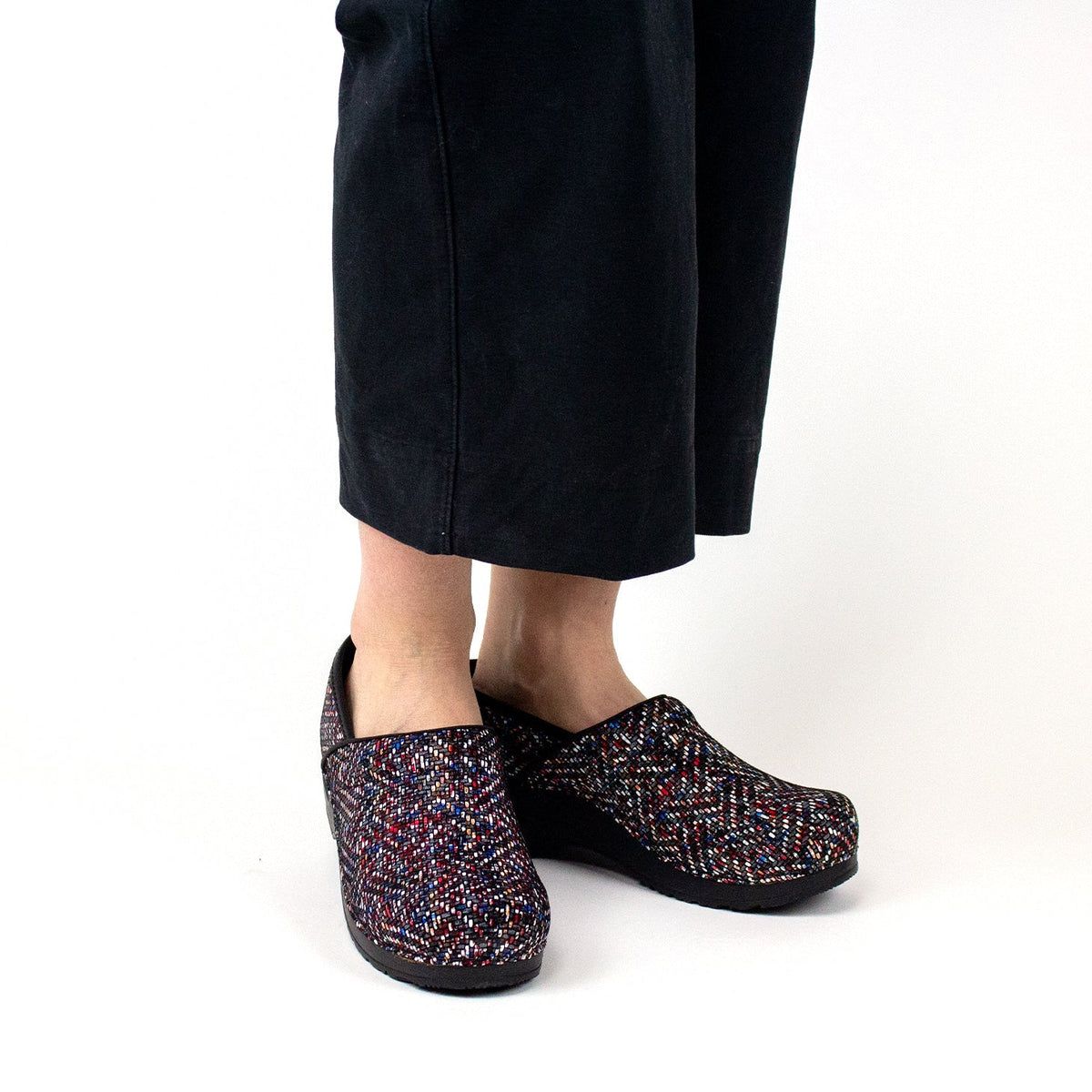 Sanita Leyden Women&#39;s in Red - Limited Edition Closed Back Clog