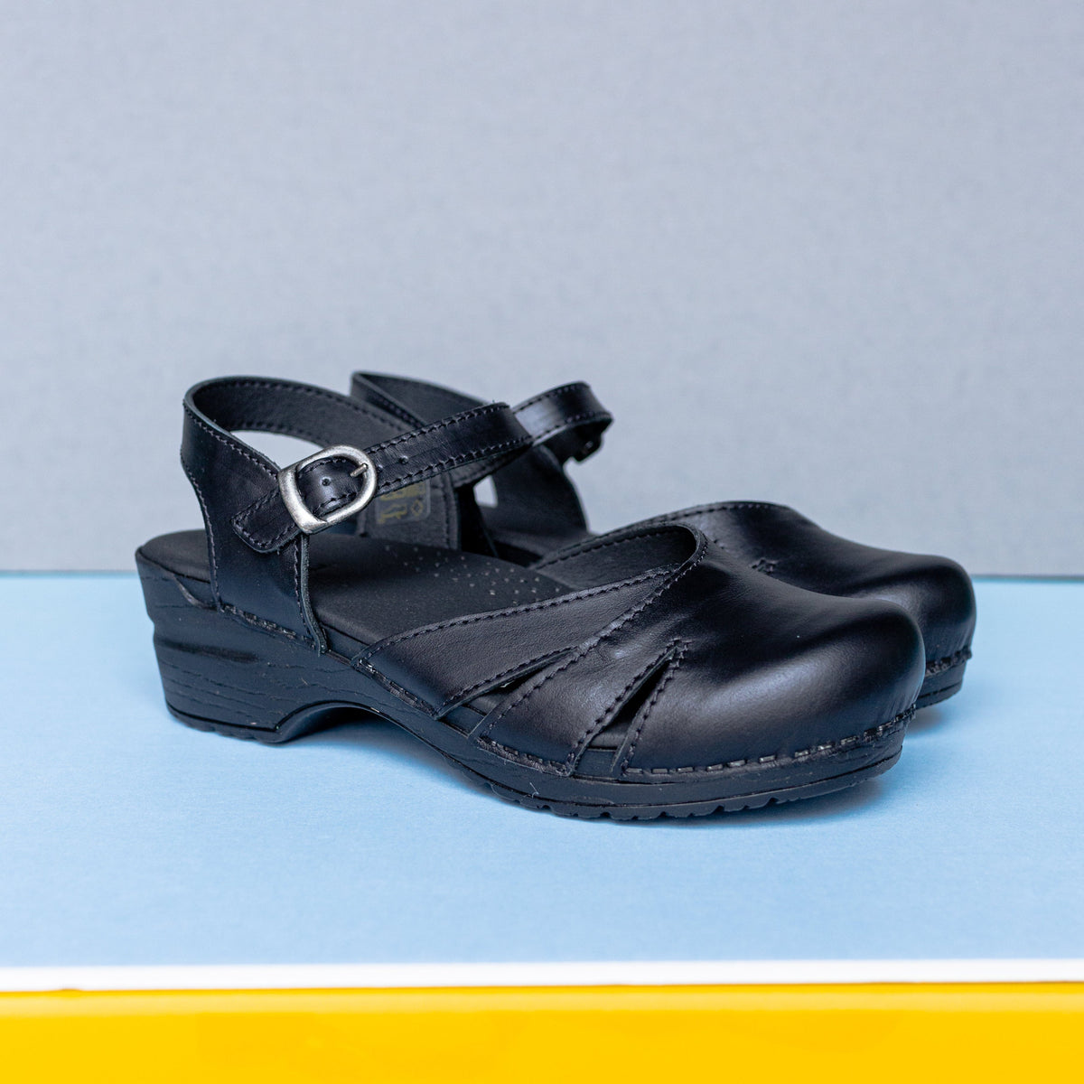 Sanita Margrethe Women&#39;s Sandal in Black Sandal