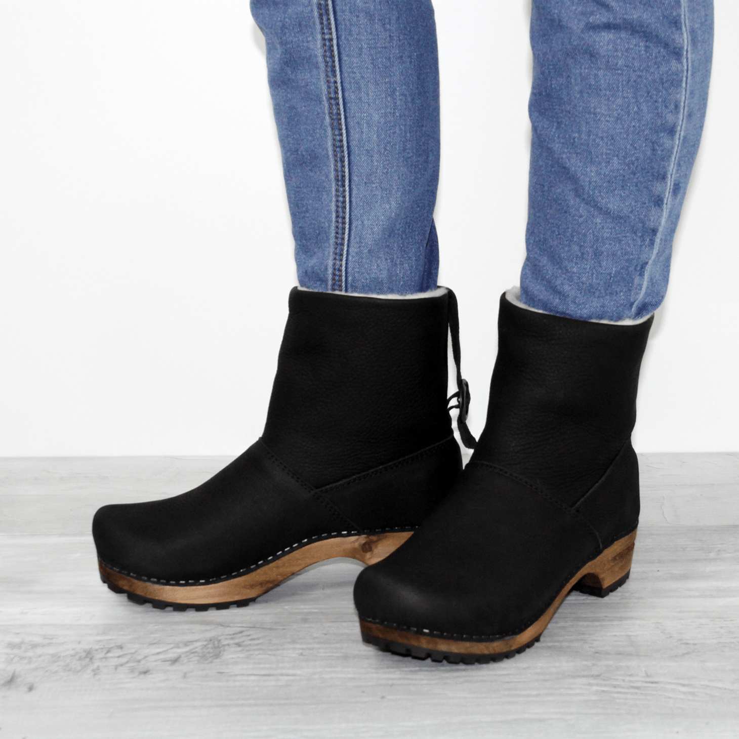 Sanita boot discount