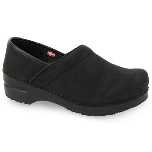 Sanita Hinsdale Women&#39;s Vegan Clog in Black Closed Back Clog