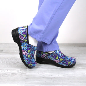 Sanita Marilla Women&#39;s in Navy Closed Back Clog