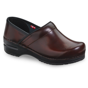 Sanita Pro. Cabrio Men&#39;s in Brown Closed Back Clog