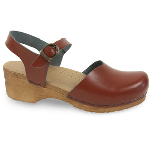 Sanita Sansi Women&#39;s Sandal in Chestnut Sandal